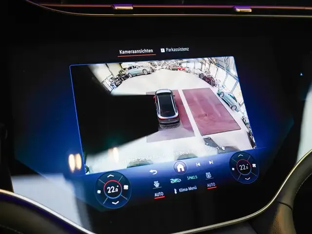 Mercedes-Benz EQE 500