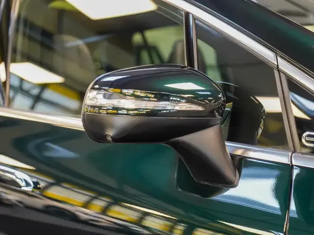 Mercedes-Benz EQE 500