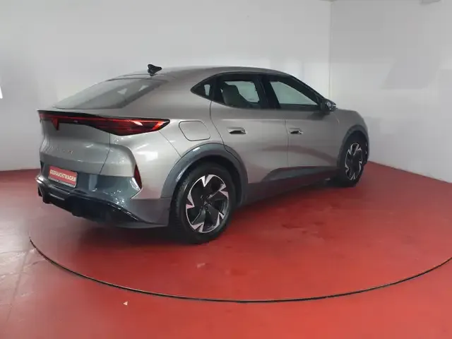 CUPRA Tavascan