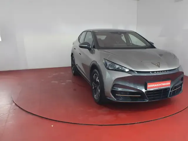 CUPRA Tavascan