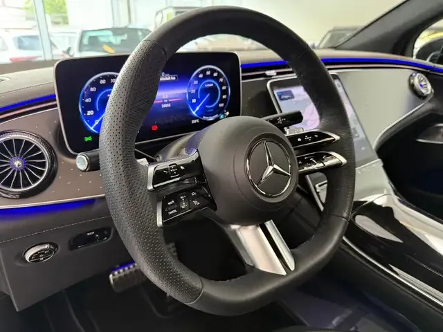 Mercedes-Benz EQE 350