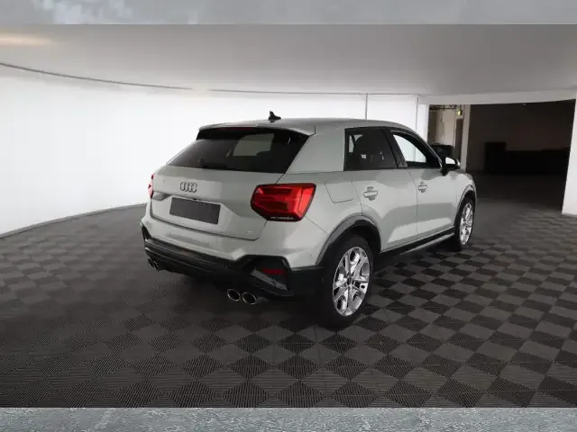Audi SQ2
