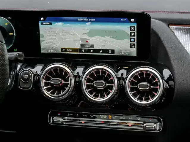 Mercedes-Benz EQA 250