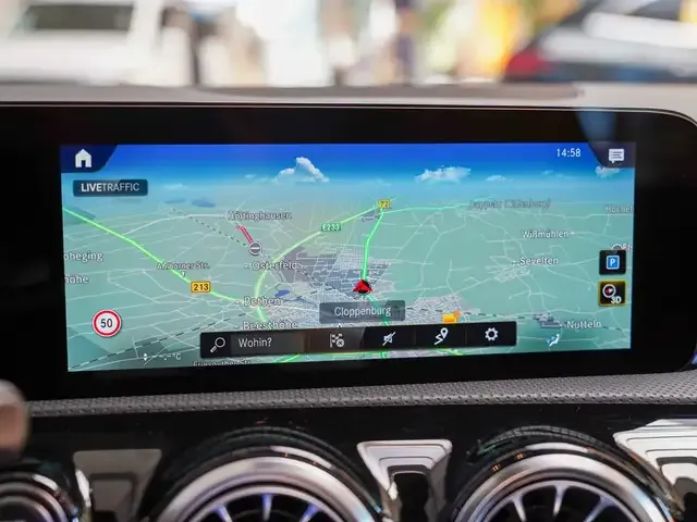 Mercedes-Benz CLA 35 AMG