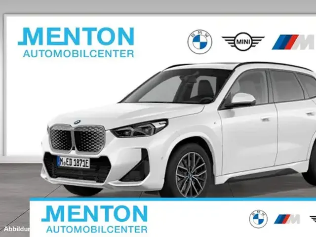 BMW iX1