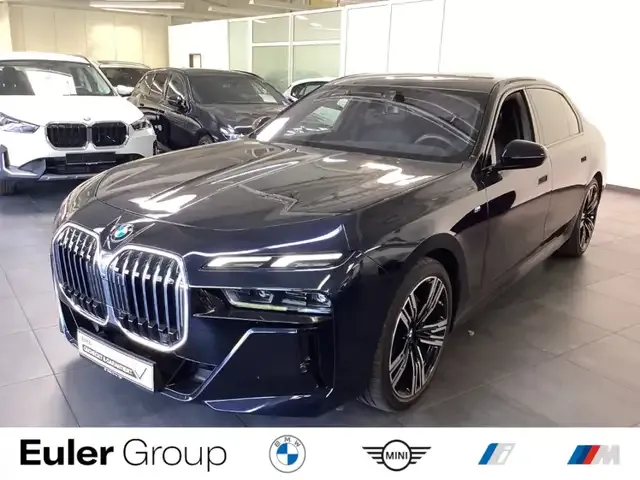 BMW 740