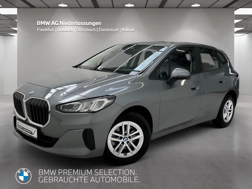 BMW 216