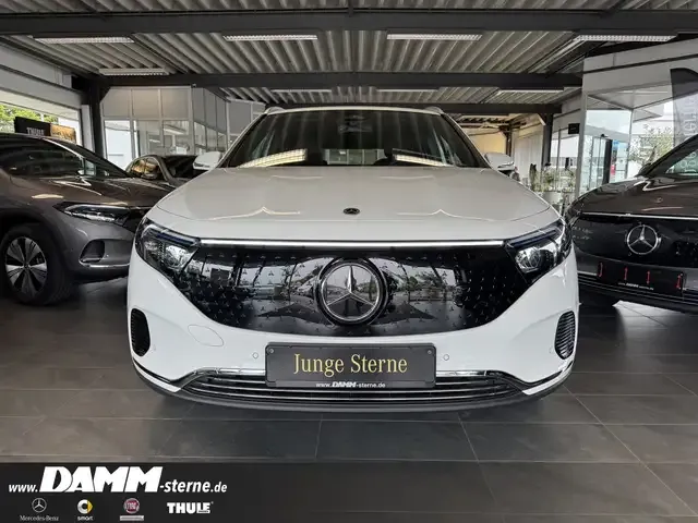 Mercedes-Benz EQA 300