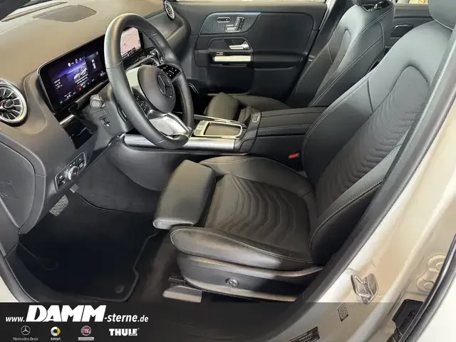 Mercedes-Benz EQA 300