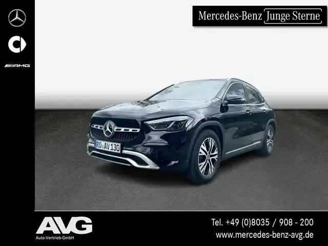 Mercedes-Benz GLA 220