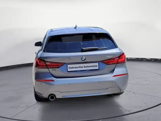 BMW 118