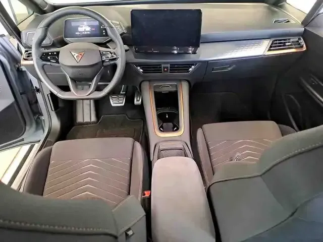 CUPRA Born