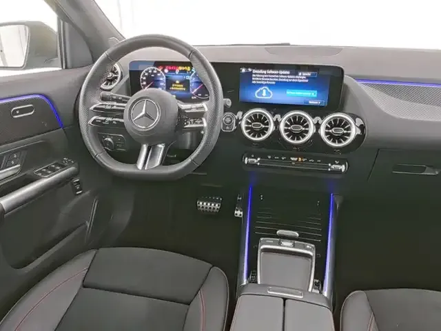 Mercedes-Benz GLA 180