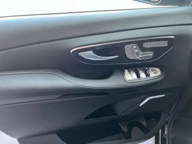 Mercedes-Benz V