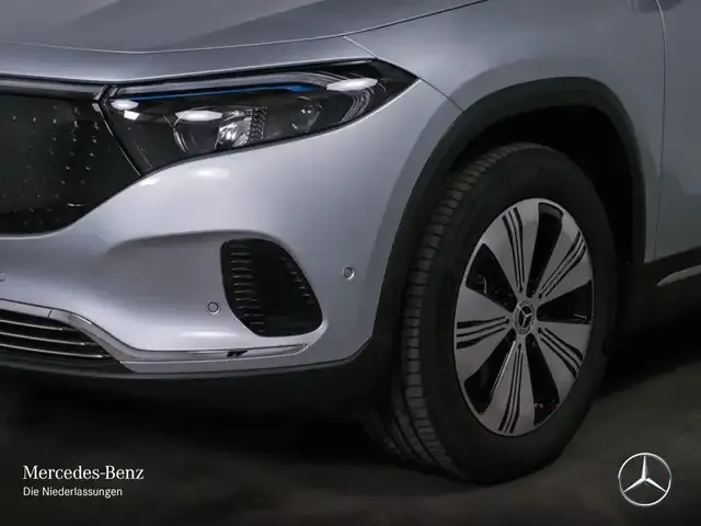 Mercedes-Benz EQA 300