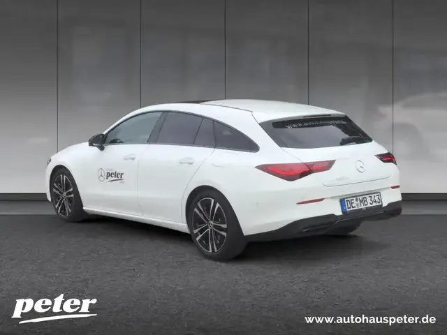 Mercedes-Benz CLA 200