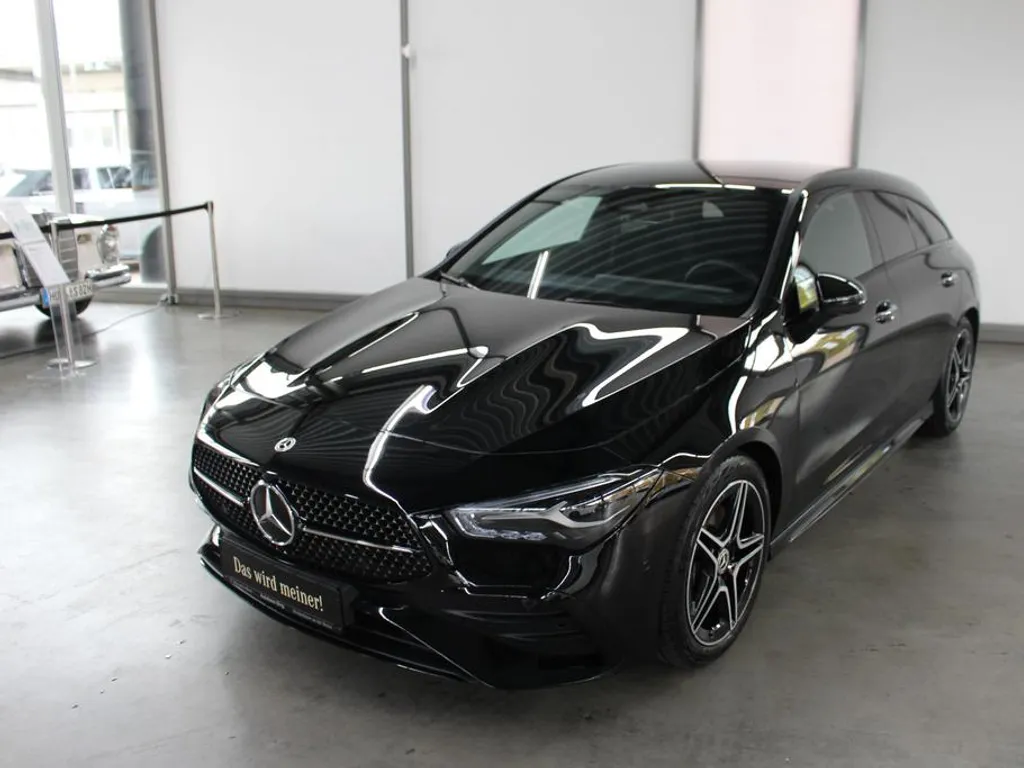 Mercedes-Benz CLA 200