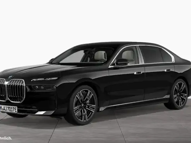 BMW 750