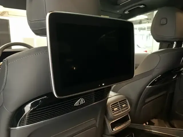 Mercedes-Benz GLS 600