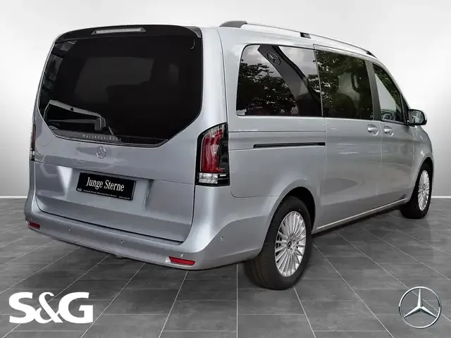 Mercedes-Benz V 250
