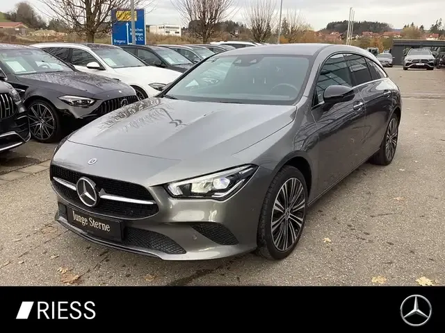 Mercedes-Benz CLA 250