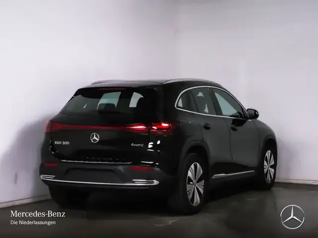 Mercedes-Benz EQA 300