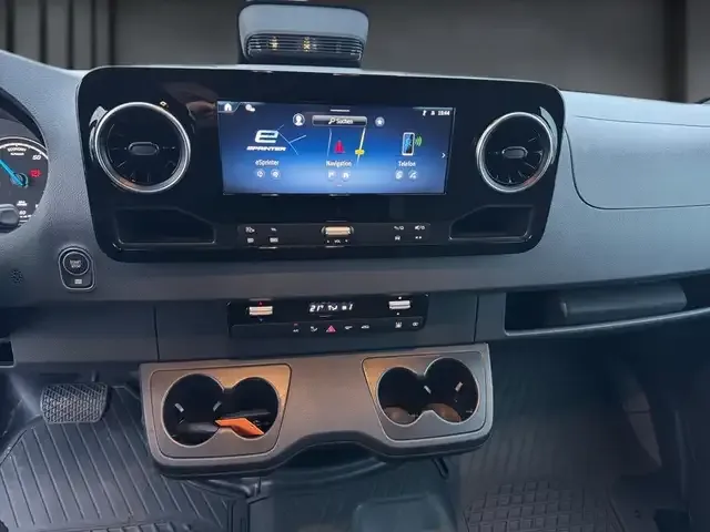 Mercedes-Benz Sonstige