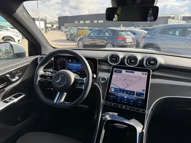 Mercedes-Benz GLC 220