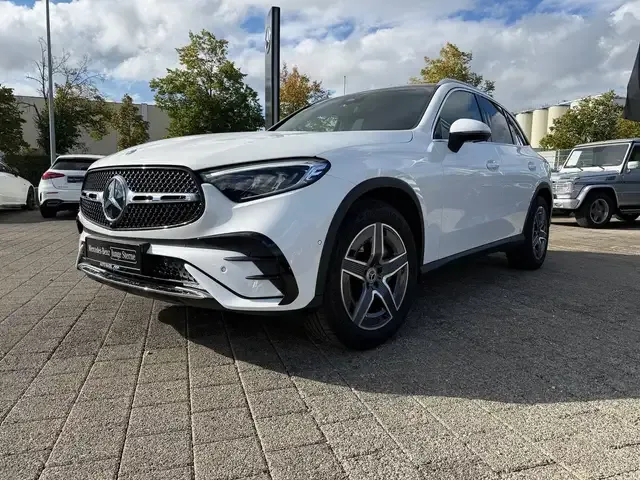 Mercedes-Benz GLC 220