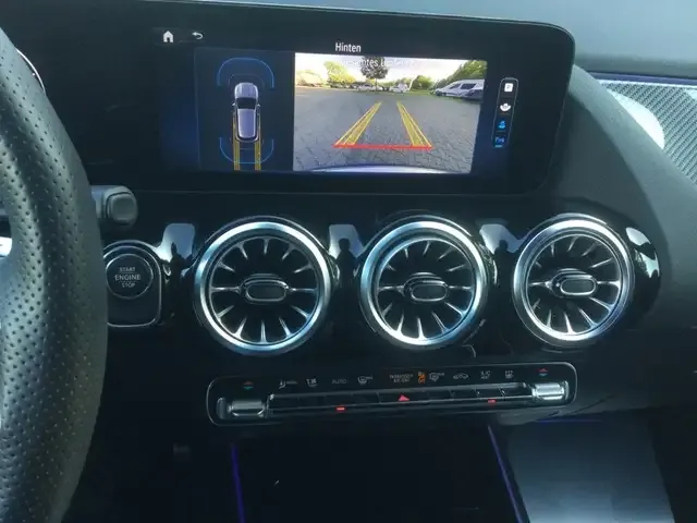 Mercedes-Benz GLA 250