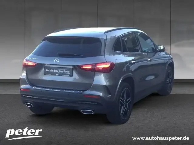 Mercedes-Benz GLA 250