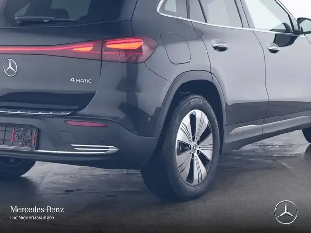 Mercedes-Benz EQA 300