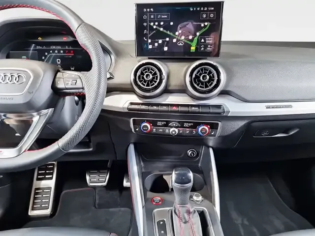 Audi SQ2