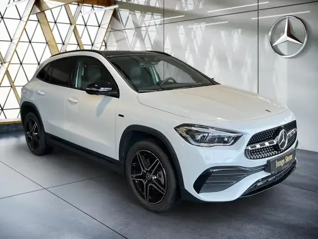 Mercedes-Benz GLA 250
