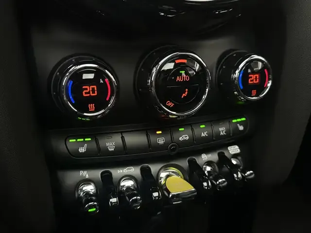 MINI Cooper SE