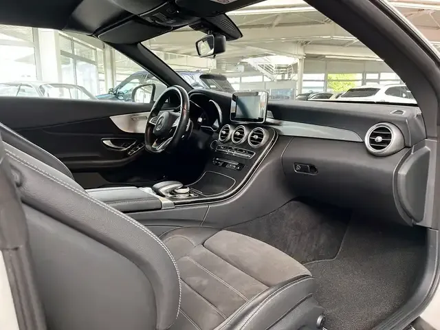 Mercedes-Benz C 180