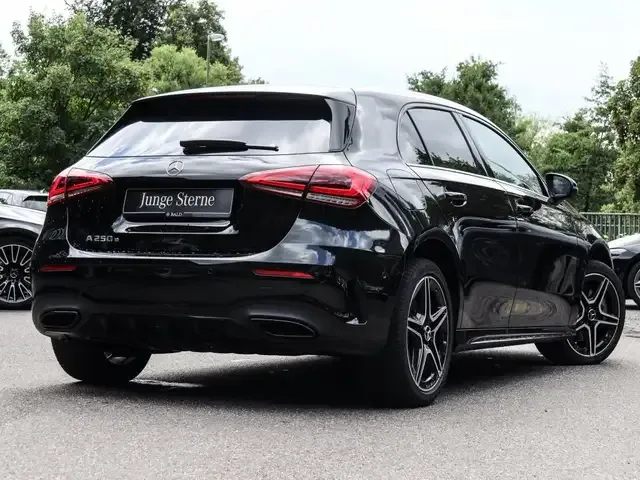 Mercedes-Benz A 250