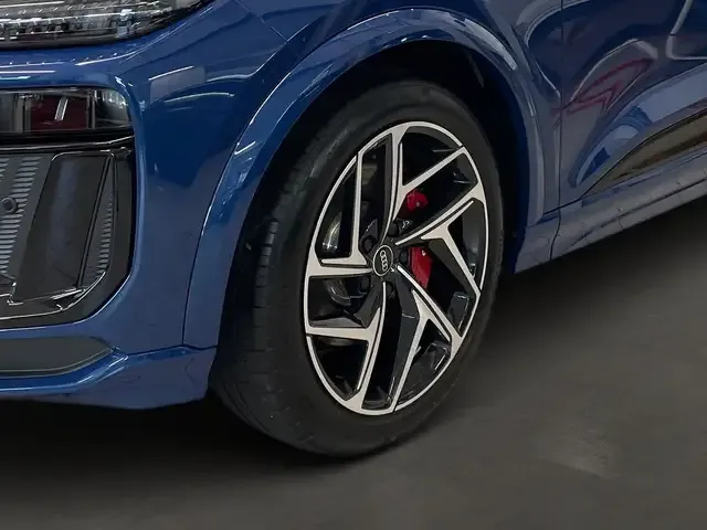 Audi SQ6