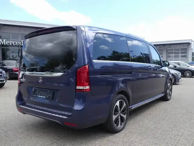 Mercedes-Benz EQV 300