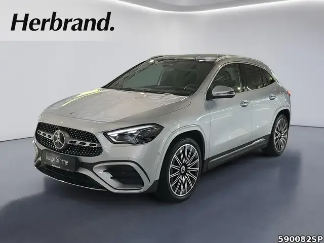Mercedes-Benz GLA 220