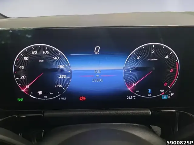 Mercedes-Benz GLA 220