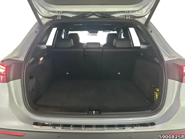 Mercedes-Benz GLA 220
