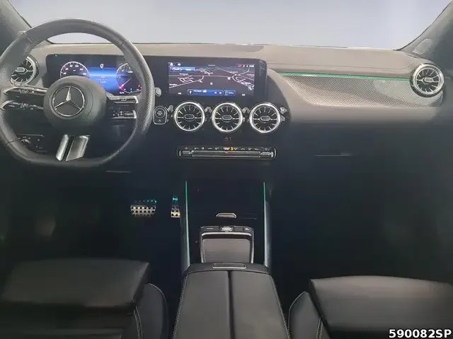 Mercedes-Benz GLA 220