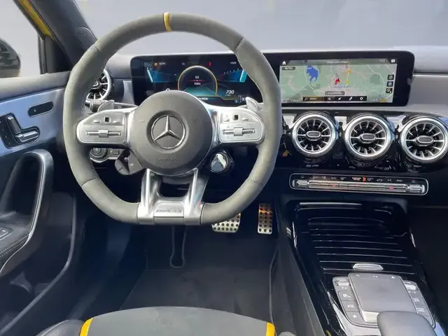 Mercedes-Benz A 45 AMG