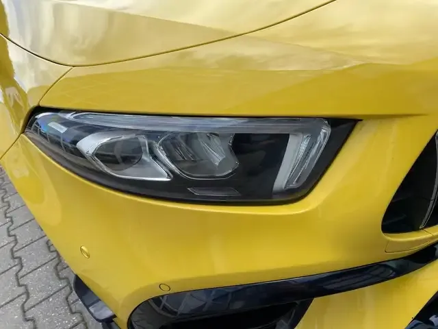 Mercedes-Benz A 45 AMG