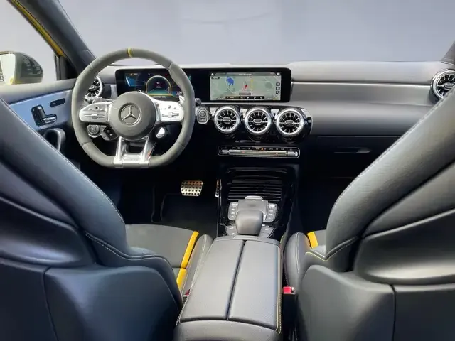 Mercedes-Benz A 45 AMG