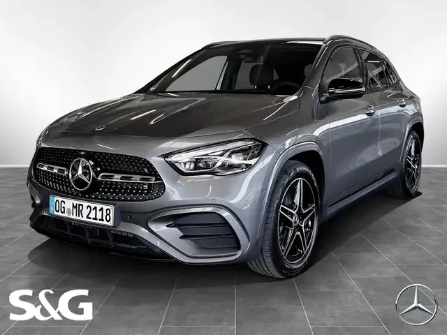 Mercedes-Benz GLA 200