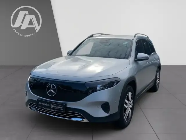 Mercedes-Benz EQB 300