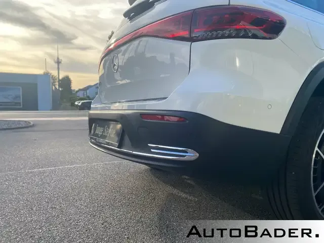 Mercedes-Benz EQB 250