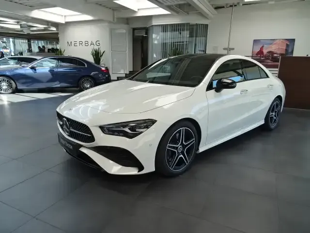 Mercedes-Benz CLA 220